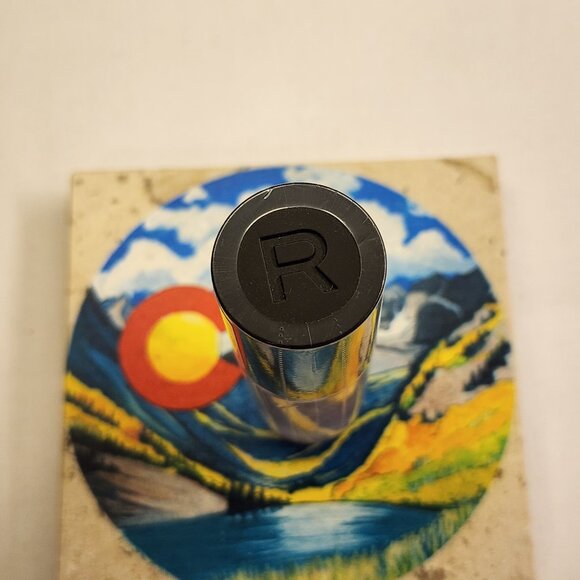 Makeup Revolution Matte Bomb Lipstick - Fancy Pink - Picture 7 of 8